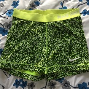 NIKE PROS